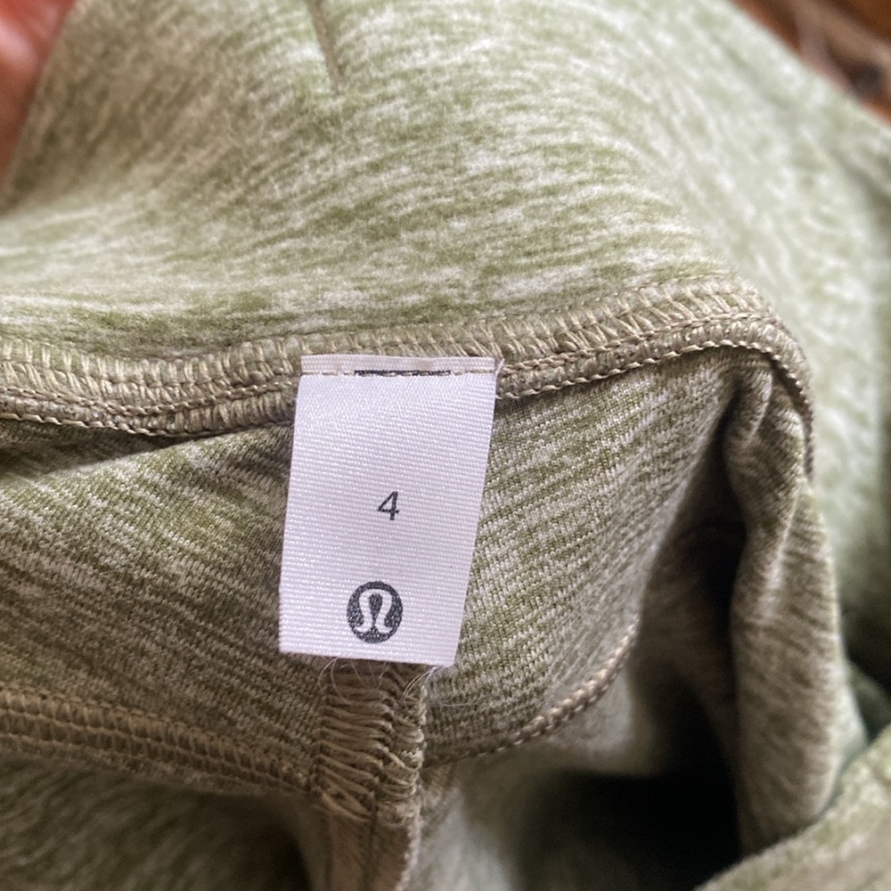 lululemon Ready to Rulu High Rise Jogger Size 4 - Picture 7 of 7